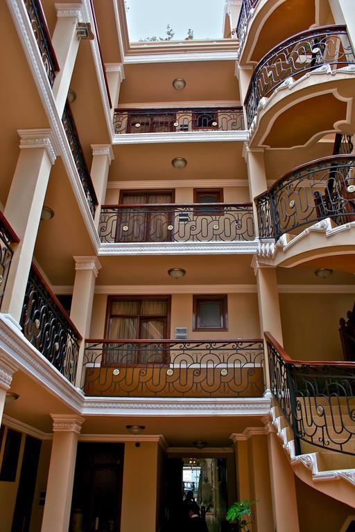 San Marino Royal Hotel Sucre Exterior photo