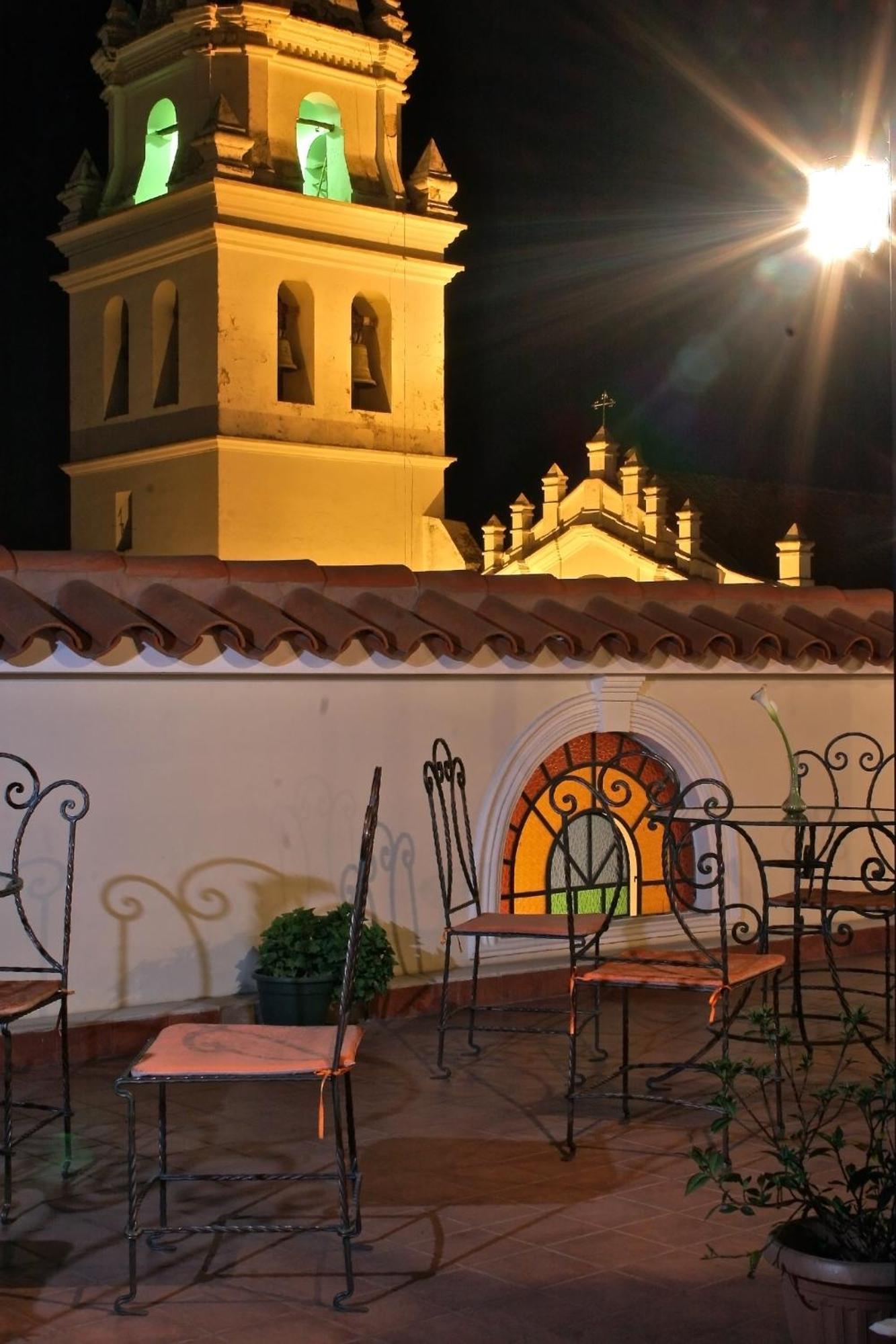 San Marino Royal Hotel Sucre Exterior photo